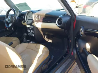 2010 MINI Hardtop S with VIN WMWMF7C50ATZ69911, listed as a IAAI auction lot 41393076 with 94,891 mi miles and . Bid and sale history available at DreamBid. Image 5.