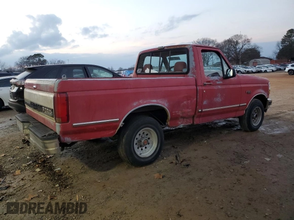 1992 Ford F-150 z VIN 1FTDF15N7NNA66551, wystawiony jako Copart lot #44051595 z przebiegiem 137 522 mil mil oraz Czysty tytuł • Clean title. Historia ofert i sprzedaży dostępna na DreamBid. Obrazek 3.