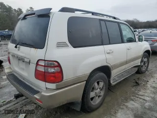 2004 Toyota Land Cruiser with VIN JTEHT05JX42067402, listed as a Copart auction lot 88976025 with 350,518 mi miles and Salvage Title. Bid and sale history available at carsss.com. Image 3.