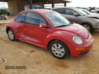 2008 Volkswagen New Beetle Coupe S with VIN 3VWPW31C88M501151, listed as a Copart auction lot 79514644 with 59,713 mi miles and Salvage Title. Bid and sale history available at carsss.com. Image 4.