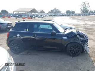 2016 MINI Hardtop S with VIN WMWXP7C58G3B49050, listed as a IAAI auction lot 42397484 with 103,083 mi miles and . Bid and sale history available at DreamBid. Image 14.