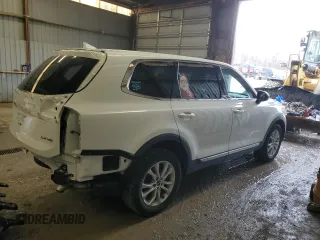 2020 Kia Telluride LX with VIN 5XYP2DHC4LG093764, listed as a Copart auction lot 41764965 with 68,695 mi miles and Salvage Title. Bid and sale history available at carsss.com. Image 3.