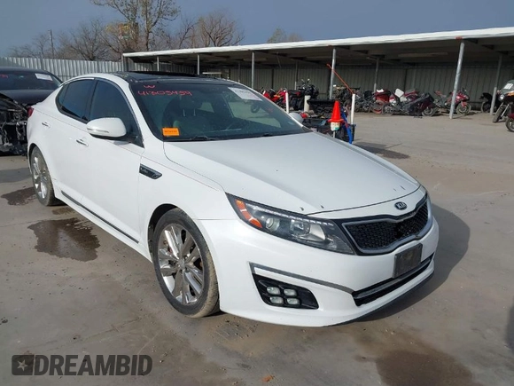 2015 Kia Optima SX Turbo with VIN 5XXGR4A60FG455078, listed as a IAAI auction lot 41305459 with 145,852 mi miles. Bid and sale history available at carsss.com. Image 1.