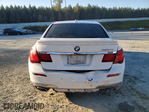 2015 BMW 7 Series 740Li with VIN WBAYE4C59FD139044, listed as a Copart auction lot 75907584 with 113,587 mi miles and Salvage Title. Bid and sale history available at DreamBid. Image 6.