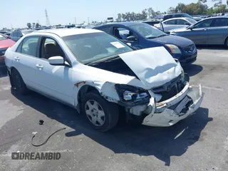 2005 Honda Accord LX z VIN 1HGCM56465A139660, wystawiony jako IAAI lot #42270737 z przebiegiem 176 049 mil mil oraz . Historia ofert i sprzedaży dostępna na DreamBid. Obrazek 1.