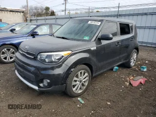 2018 Kia Soul + with VIN KNDJP3A5XJ7888650, listed as a Copart auction lot 76818224 with 82,365 mi miles and Salvage Title. Bid and sale history available at carsss.com. Image 1.