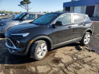 2024 Buick Encore GX Preferred z VIN KL4AMBSLXRB160992, wystawiony jako Copart lot #57032775 z przebiegiem 12 940 mil mil oraz Szkoda całkowita • Salvage title. Historia ofert i sprzedaży dostępna na DreamBid. Obrazek 1.