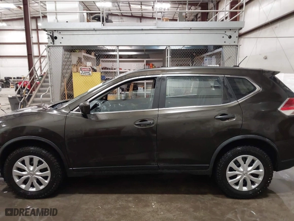 2016 Nissan Rogue S with VIN KNMAT2MV2GP680174, listed as a IAAI auction lot 42072357 with 81,308 mi miles. Bid and sale history available at carsss.com. Image 15.