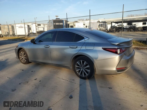 2019 Lexus ES 300h z VIN 58AB21B16KU002771, wystawiony jako Copart lot #43169845 z przebiegiem 115 611 mil mil oraz Szkoda całkowita • Salvage title. Historia ofert i sprzedaży dostępna na DreamBid. Obrazek 2.