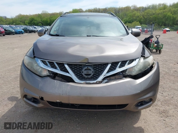 2011 Nissan Murano SL z VIN JN8AZ1MW8BW170528, wystawiony jako IAAI lot #42216327 z przebiegiem 131 687 mil mil oraz . Historia ofert i sprzedaży dostępna na DreamBid. Obrazek 12.