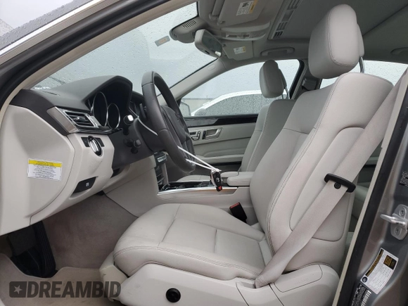 2014 Mercedes-Benz E 400 Sport with VIN WDDHF9FB8EA831607, listed as a Copart auction lot 86399924 with 40,904 mi miles and Clean Title. Bid and sale history available at DreamBid. Image 7.