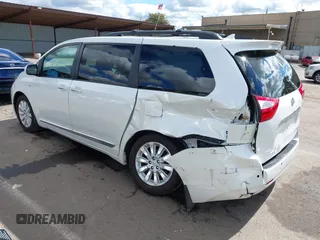 2016 Toyota Sienna Ltd with VIN 5TDDK3DC3GS144473, listed as a IAAI auction lot 41681218 with 32,080 mi miles. Bid and sale history available at carsss.com. Image 3.