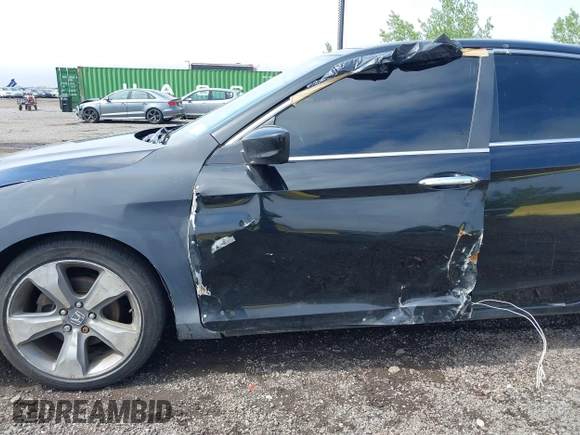 2015 Honda Accord Sport with VIN 1HGCR2F53FA143546, listed as a IAAI auction lot 42210888 with 113,741 mi miles and . Bid and sale history available at DreamBid. Image 6.