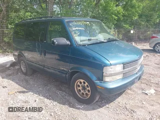 2000 Chevrolet Astro z VIN 1GNDM19W6YB120816, wystawiony jako IAAI lot #42209943 z przebiegiem 370 919 mil mil oraz . Historia ofert i sprzedaży dostępna na DreamBid. Obrazek 1.