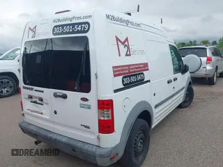2010 Ford Transit Connect XL z VIN NM0LS7CN9AT003953, wystawiony jako IAAI lot #42513417 z przebiegiem 123 095 mil mil oraz . Historia ofert i sprzedaży dostępna na DreamBid. Obrazek 4.