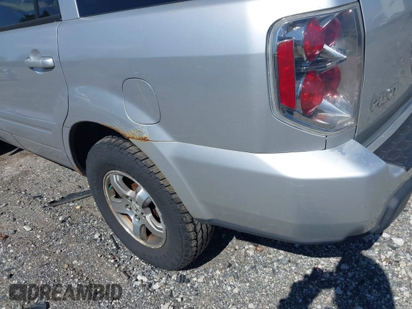 2007 Honda Pilot EX-L z VIN 2HKYF18537H509505, wystawiony jako IAAI lot #42307597 z przebiegiem 223 189 mil mil oraz . Historia ofert i sprzedaży dostępna na DreamBid. Obrazek 6.