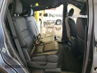 2020 Honda Passport EX-L z VIN 5FNYF8H50LB003633, wystawiony jako Copart lot #51429185 z przebiegiem Nie podano mil oraz Szkoda całkowita • Salvage title. Historia ofert i sprzedaży dostępna na DreamBid. Obrazek 11.
