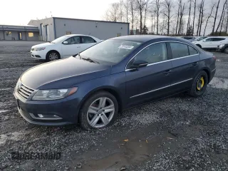 2013 Volkswagen CC Sport with VIN WVWBP7ANXDE539872, listed as a Copart auction lot 79144084 with 128,050 mi miles and Salvage Title. Bid and sale history available at carsss.com. Image 1.