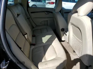 2014 Volvo XC70 T6 with VIN YV4902BZ5E1184221, listed as a Copart auction lot 51917985 with 157,871 mi miles and Clean Title. Bid and sale history available at DreamBid. Image 11.