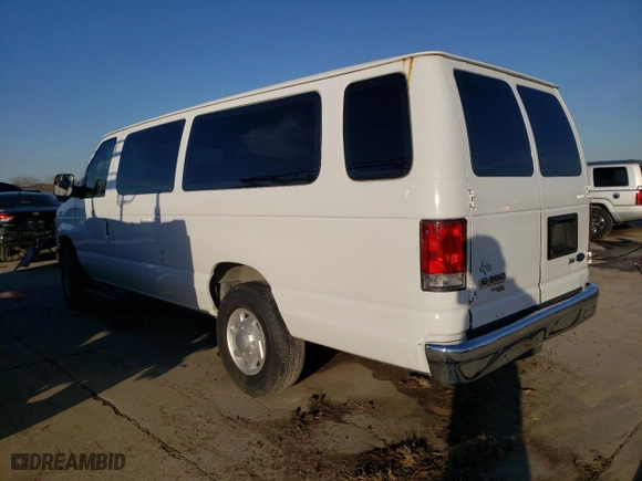 2010 Ford Econoline Wagon XL with VIN 1FBSS3BL6ADA45941, listed as a Copart auction lot 41071574 with 224,406 mi miles and Clean Title. Bid and sale history available at carsss.com. Image 2.
