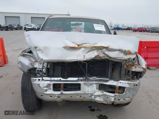 2001 Dodge Ram 1500 Work Special with VIN 1B7HC16X71S331748, listed as a IAAI auction lot 41699891 with 261,460 mi miles. Bid and sale history available at carsss.com. Image 6.