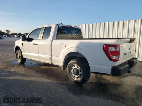 2022 Ford F-150 XL with VIN 1FTEX1CB2NKE64553, listed as a Copart auction lot 62641825 with 37,988 mi miles and Clean title. Bid and sale history available at DreamBid. Image 2.