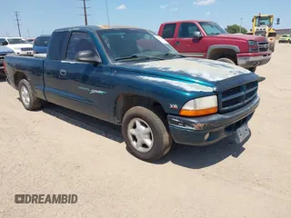 1997 Dodge Dakota with VIN 1B7GL23X5VS226394, listed as a IAAI auction lot 42575893 with 202,172 mi miles and . Bid and sale history available at DreamBid. Image 1.