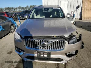 2023 Volvo XC90 with VIN YV40621A8P1969077, listed as a Copart auction lot 46645195 with Not Provided miles and Salvage Title. Bid and sale history available at DreamBid. Image 5.