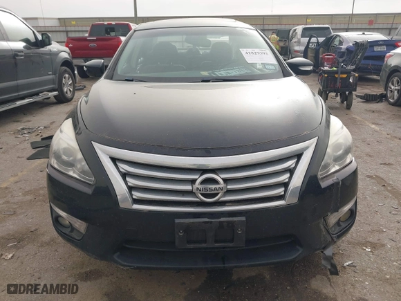 2013 Nissan Altima 3.5 SL with VIN 1N4BL3AP7DN447582, listed as a IAAI auction lot 41829392 with 109,128 mi miles. Bid and sale history available at carsss.com. Image 12.