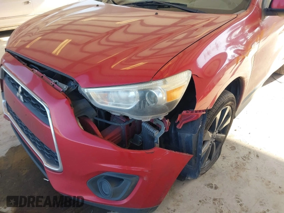 2014 Mitsubishi Outlander Sport ES with VIN 4A4AP3AU4EE004073, listed as a IAAI auction lot 42100709 with 170,788 mi miles. Bid and sale history available at carsss.com. Image 6.