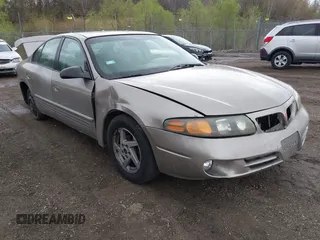 2004 Pontiac Bonneville SE z VIN 1G2HX52K24U171782, wystawiony jako IAAI lot #42099195 z przebiegiem 226 500 mil mil oraz . Historia ofert i sprzedaży dostępna na DreamBid. Obrazek 1.