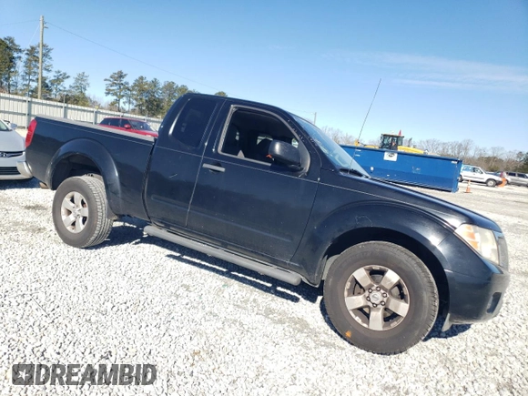 2013 Nissan Frontier SV with VIN 1N6AD0CU8DN747780, listed as a Copart auction lot 41842385 with 131,302 mi miles and Salvage title. Bid and sale history available at DreamBid. Image 4.
