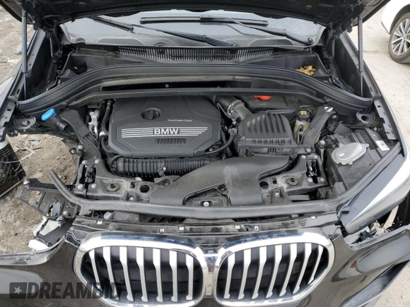 2020 BMW X1 xDrive28i with VIN WBXJG9C05L5P53985, listed as a Copart auction lot 40210323 with 32,411 mi miles. Bid and sale history available at carsss.com. Image 11.