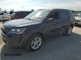 2017 Ford Police Interceptor Utility z VIN 1FM5K8AR4HGC78488, wystawiony jako Copart lot #55626045 z przebiegiem 65 296 mil mil oraz Szkody całkowita. Historia ofert i sprzedaży dostępna na DreamBid. Obrazek 1.