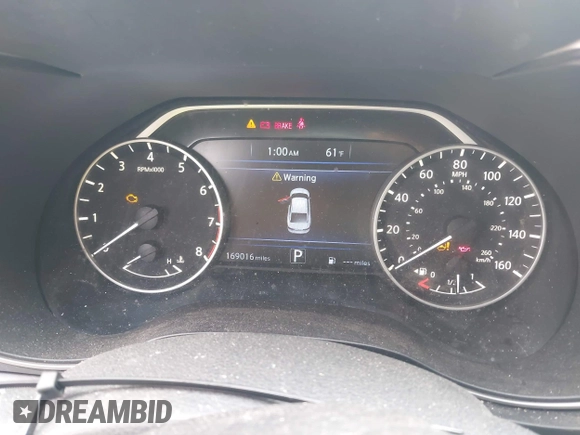 2016 Nissan Maxima Platinum with VIN 1N4AA6AP9GC391227, listed as a IAAI auction lot 42013542 with 169,016 mi miles and . Bid and sale history available at DreamBid. Image 7.
