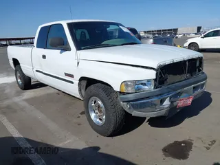 2001 Dodge Ram 2500 with VIN 3B7KC23661G710707, listed as a IAAI auction lot 42073721 with 179,280 mi miles. Bid and sale history available at carsss.com. Image 1.
