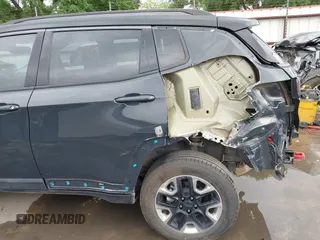 2018 Jeep Compass Trailhawk с VIN 3C4NJDDB5JT270609, выставлен на аукционе IAAI как лот 41860027 с пробегом 32 237 миль миль и . История ставок и продаж доступна на DreamBid. Изображение 18.