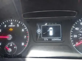 2017 Kia Sorento LX with VIN 5XYPG4A31HG264635, listed as a IAAI auction lot 42181056 with 163,493 mi miles and . Bid and sale history available at carsss.com. Image 15.