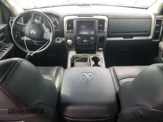 2018 Ram 1500 Sport z VIN 1C6RR7MT1JS136256, wystawiony jako Copart lot #70487394 z przebiegiem 132 307 mil mil oraz Czysty tytuł • Clean title. Historia ofert i sprzedaży dostępna na DreamBid. Obrazek 8.