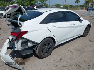 2022 Hyundai Elantra SEL with VIN 5NPLM4AG5NH067787, listed as a IAAI auction lot 41804677 with 93,276 mi miles and . Bid and sale history available at DreamBid. Image 4.