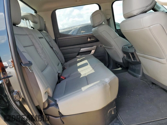 2023 Toyota Tundra SR5 с VIN 5TFLA5DB6PX065438, выставлен на аукционе Copart как лот 59466185 с пробегом 18 095 миль миль и Списание • Salvage title. История ставок и продаж доступна на DreamBid. Изображение 10.