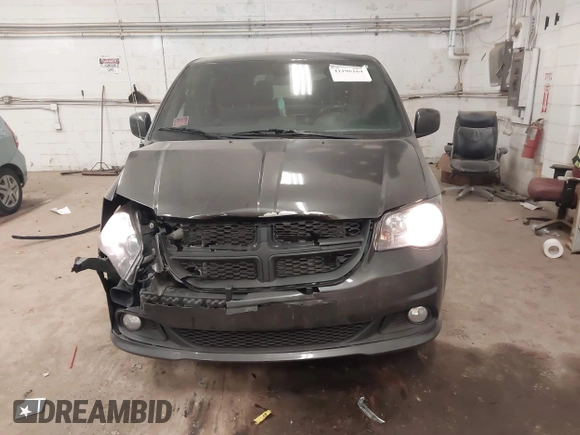 2020 Dodge Grand Caravan SE with VIN 2C4RDGBG3LR246596, listed as a IAAI auction lot 41196164 with 44,187 mi miles and . Bid and sale history available at DreamBid. Image 12.