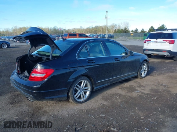 2013 Mercedes-Benz C 300 Sport with VIN WDDGF8AB7DA881054, listed as a IAAI auction lot 42138569 with 116,484 mi miles and . Bid and sale history available at carsss.com. Image 4.