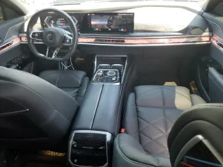 2023 BMW 7 Series 740i with VIN WBA23EH05PCM61539, listed as a Copart auction lot 58013225 with 16,242 mi miles and Salvage title. Bid and sale history available at DreamBid. Image 8.
