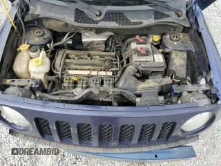 2015 Jeep Patriot Sport z VIN 1C4NJPBA6FD190521, wystawiony jako Copart lot #53051065 z przebiegiem 130 422 mil mil oraz Szkoda całkowita • Salvage title. Historia ofert i sprzedaży dostępna na DreamBid. Obrazek 13.