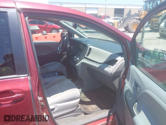 2018 Toyota Sienna LE Auto Access Seat with VIN 5TDKZ3DC9JS908806, listed as a IAAI auction lot 42457277 with 166,229 mi miles and . Bid and sale history available at DreamBid. Image 5.