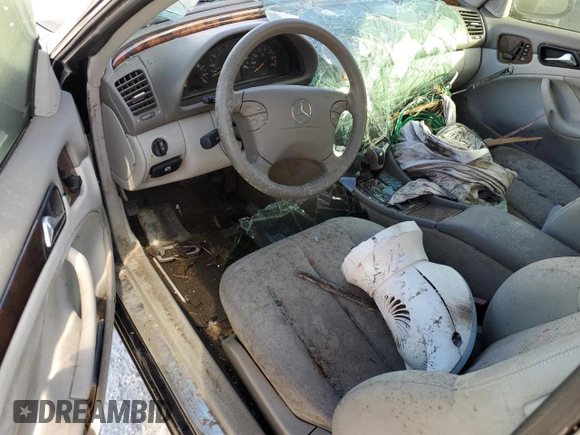 2003 Mercedes-Benz CLK 320 z VIN WDBLK65G83T140587, wystawiony jako Copart lot #75509024 z przebiegiem Nie podano mil oraz Szkoda całkowita • Salvage title. Historia ofert i sprzedaży dostępna na DreamBid. Obrazek 8.