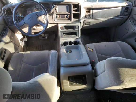 2004 GMC Yukon SLE with VIN 1GKEK13V14J215792, listed as a Copart auction lot 75657614 with 0 mi miles and Salvage Title. Bid and sale history available at carsss.com. Image 8.