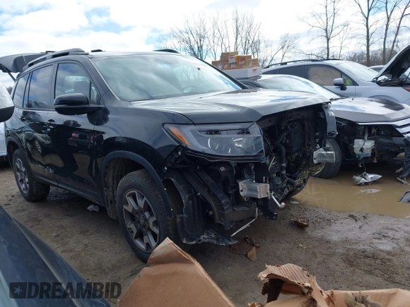 2022 Honda Passport TrailSport z VIN 5FNYF8H60NB011632, wystawiony jako IAAI lot #41779705 z przebiegiem 42 038 mil mil oraz . Historia ofert i sprzedaży dostępna na DreamBid. Obrazek 1.
