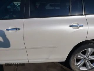 2010 Toyota Highlander Limited with VIN 5TDYK3EH1AS020009, listed as a IAAI auction lot 40763611 with 146,006 mi miles and . Bid and sale history available at DreamBid. Image 21.